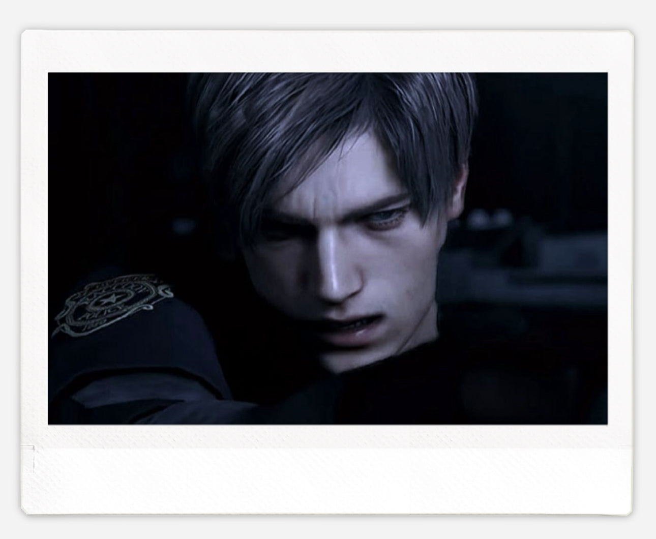 Resident Evil  فوتوكارد على حسب الاختيار 📷