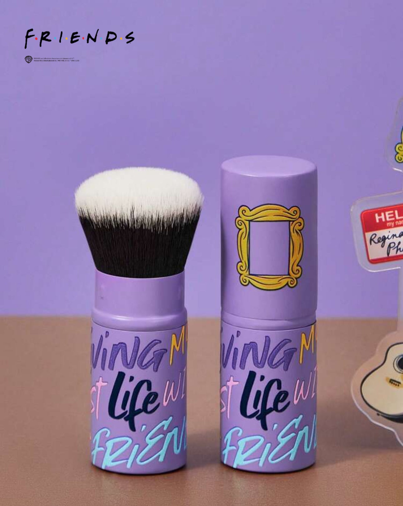 FRIENDS 💜فرشاة مكياج فريندز